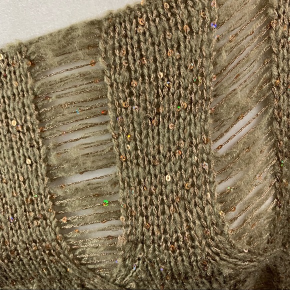 NWT | Chaudry KC | Gold Sequin Sweater | Sz S - Picture 12 of 16